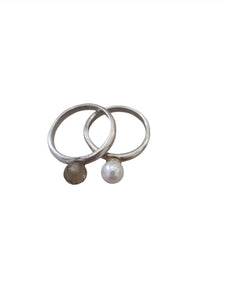 Anel Duplo Metal Com Pérola e Cristal
