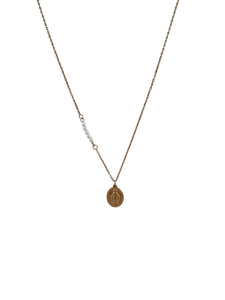 Colar aço Dourado Pérolas Santa